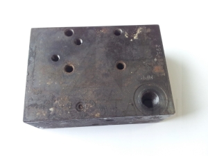 OVLÁDACÍ BLOK - F060358 (POUŽITÉ)